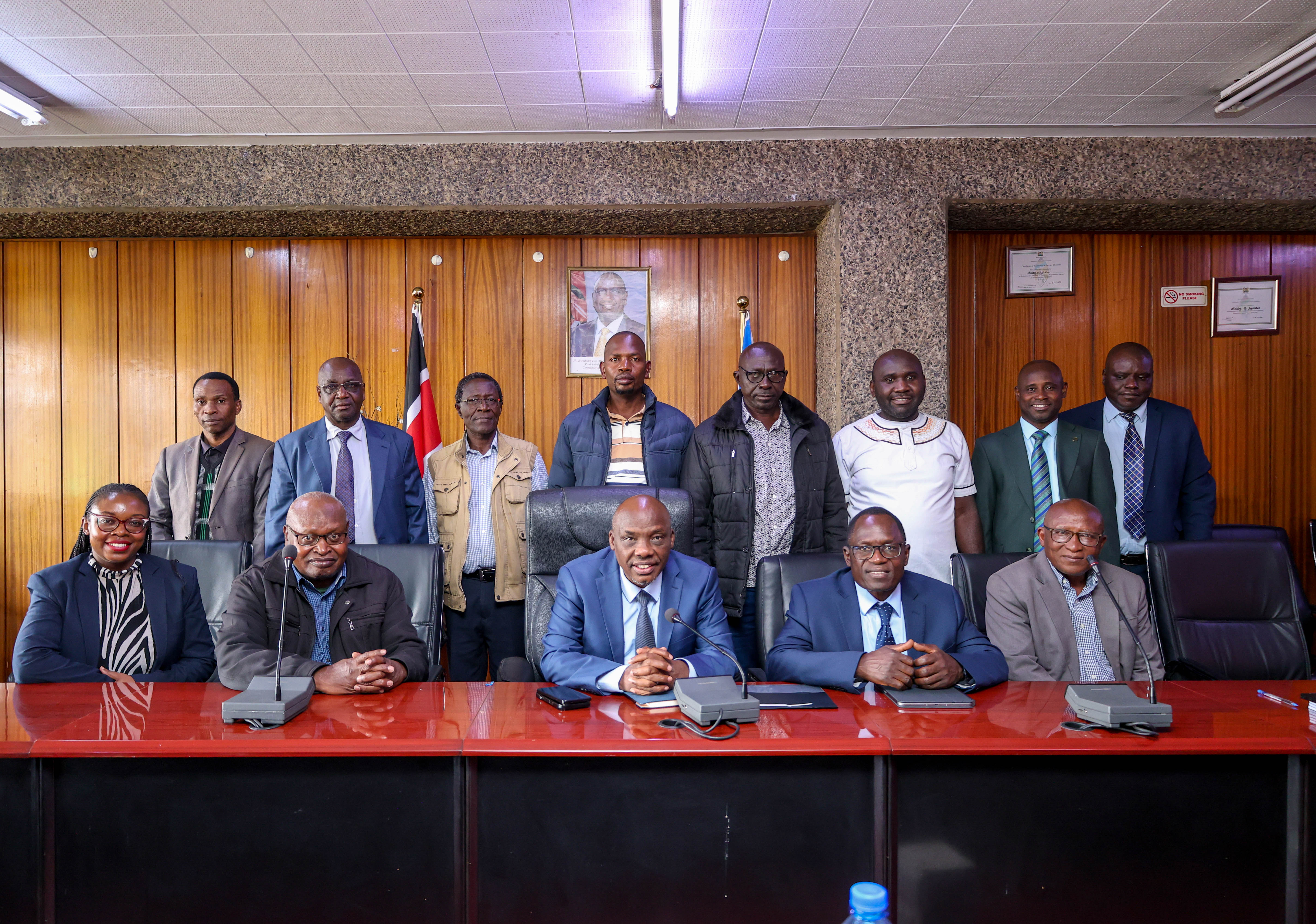 PS Agriculture Dr Rono and PS Isaboke with Board of Directors of Nyamache Tea Factory