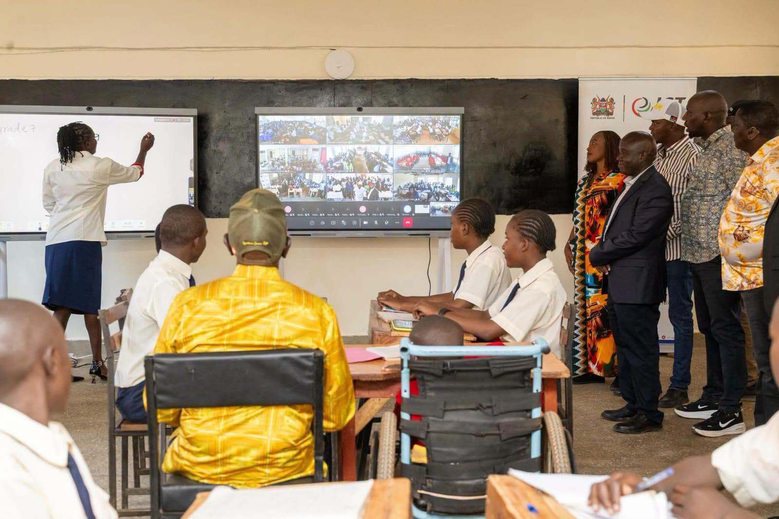 Connecting Classrooms Nationwide Through Interactive Digital Smartboards