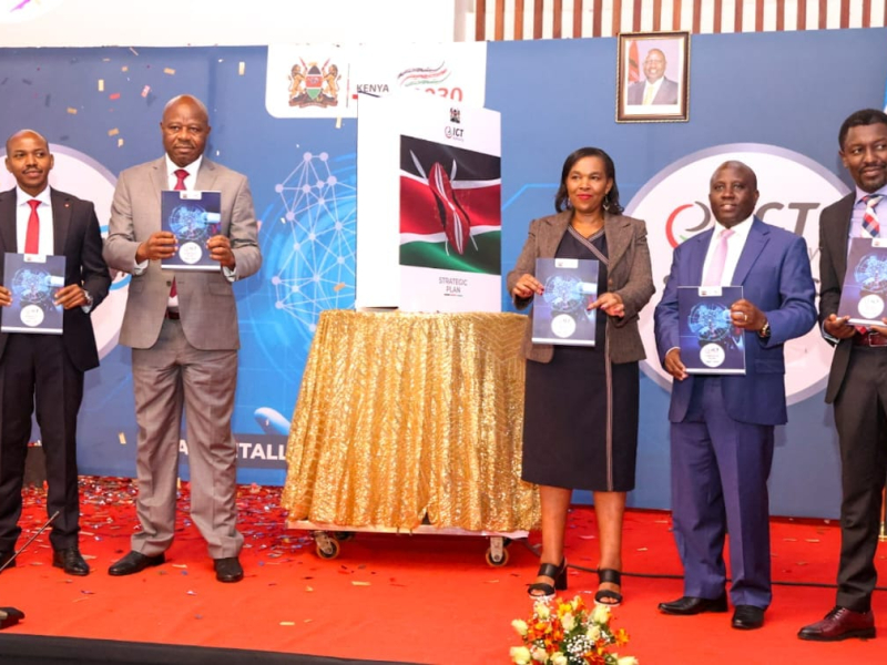 The MICDE CS, Dr. Margaret Ndung’u (center) accompanied by PS, ICT and Digital Economy Eng. John Tanui (right), Chairperson of the Board of Directors of ICTA, Hon. Sylvanus Maritim, PS BT Prof. Edward Kisiang’ani (left) and ICTA CEO Mr. Stanley Kamanguya during the official launch of ICTA’s Strategic Plan 2024-2027 and unveiling the preparation of Connected Africa Summit 2025 (CAS25) at a Nairobi hotel on 13th September, 2024.