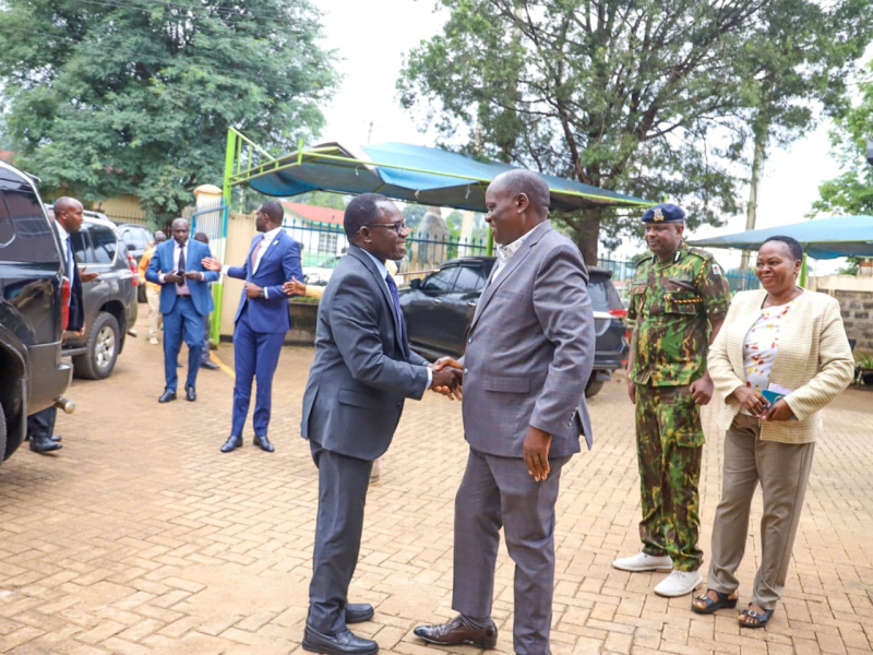 PS Stephen Isaboke and his colleague, PS Medical Service Dr Ouma Oluga toured the Kisii Cancer Centre to check on its progress. 
