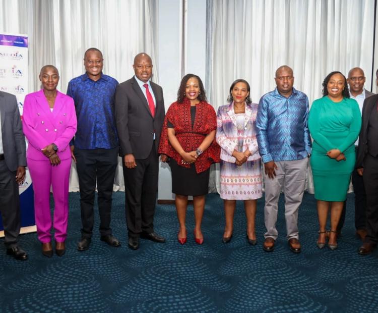 Government keen to enhance its relations with the media
